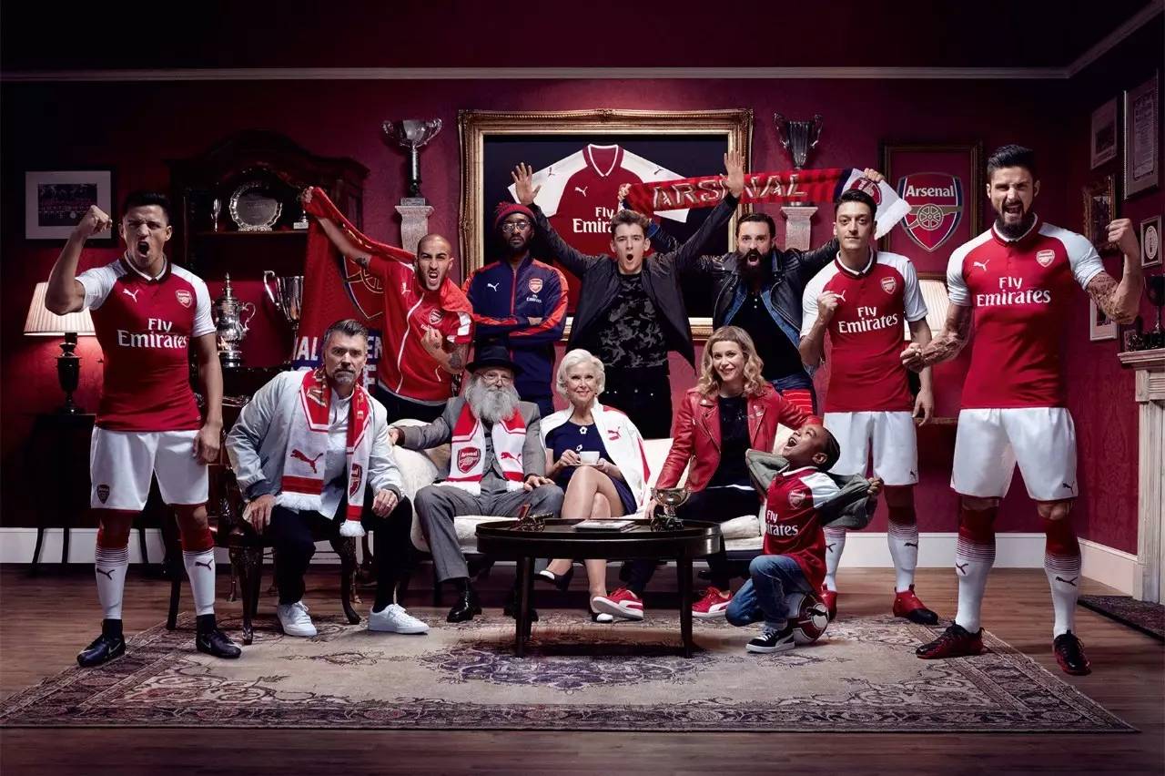 诺伊尔：乌尔比希一定会接替我的位置；我想慢慢考虑未来（诺伊尔：乌尔比希必将接替我；我会从容审视未来）