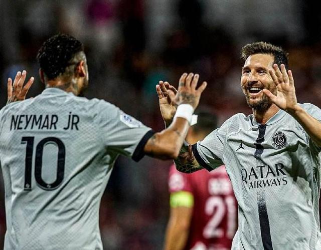 帕克：曼联买拉门斯是质的提升，跟奥纳纳相比他太像个门将了（帕克：拉门斯若加盟曼联将带来质变，相较奥纳纳他更像门将）