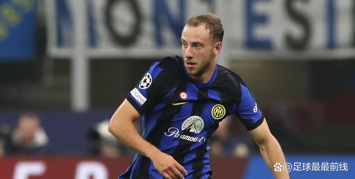 奥莱报：尼科-帕斯有望参加明年世界杯，完赛后大概率回皇马