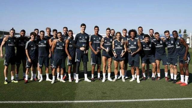 Sacha：巴黎没和布阿迪接触也没达成协议，里尔要价1亿（Sacha：里尔标价1亿，巴黎尚未与布阿迪接触亦未达成协议）