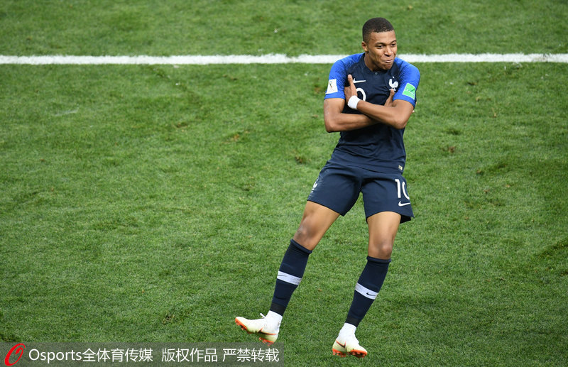 天空体育：桑德兰对莱比锡前锋奥蓬达不感兴趣