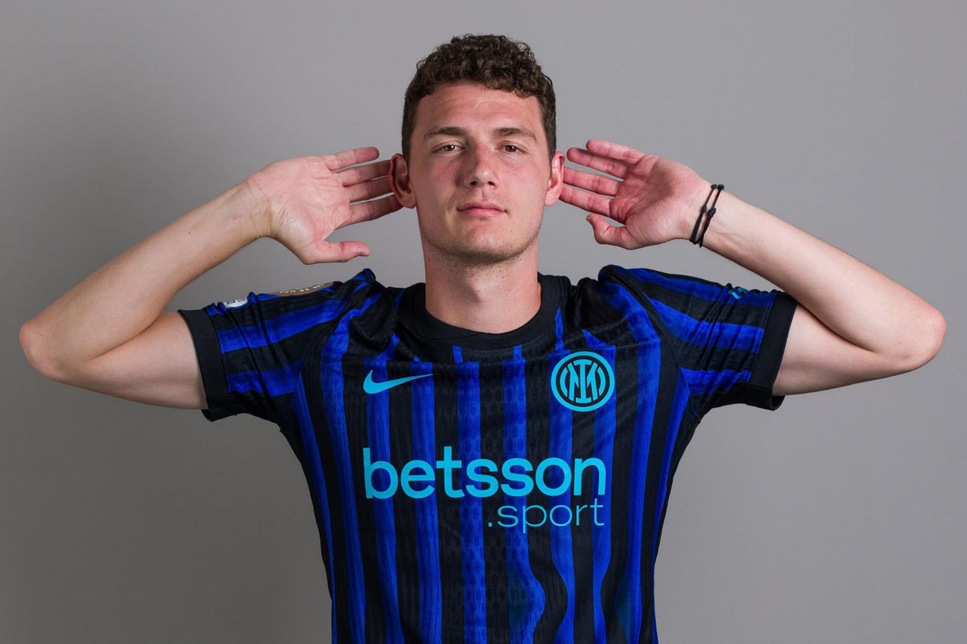 世体：赫伊森和卡马文加今日接受评估，以确定能否踢周末联赛（世体：赫伊森与卡马文加今接受评估，能否出战周末联赛待定）