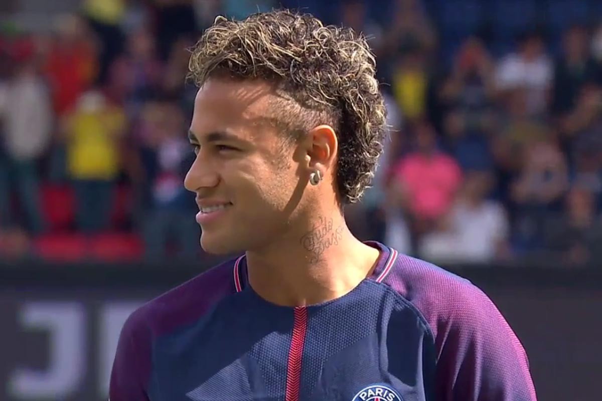 官方：美因茨主帅亨里克森下课；球队积6分排名德甲垫底（美因茨官宣解聘主帅亨里克森，球队仅积6分垫底德甲）